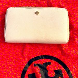 Pink and gold Tory burch zip around wallet